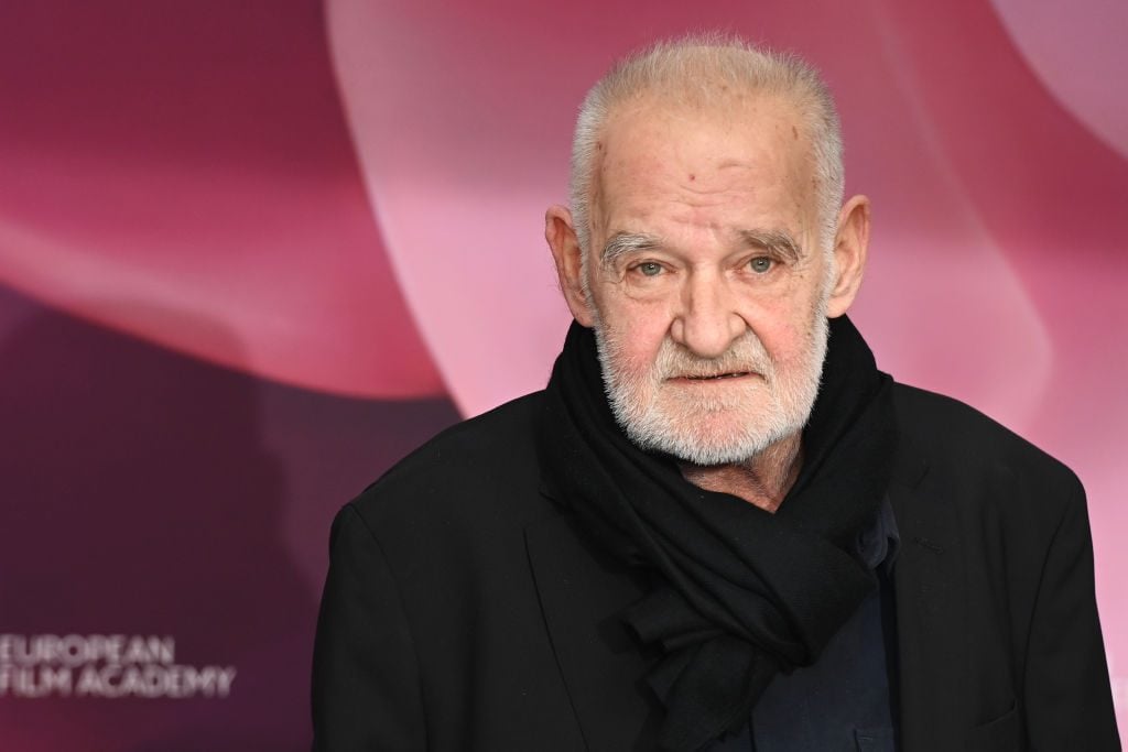 È morto Béla Tarr, il regista di Satantango aveva 70 anni