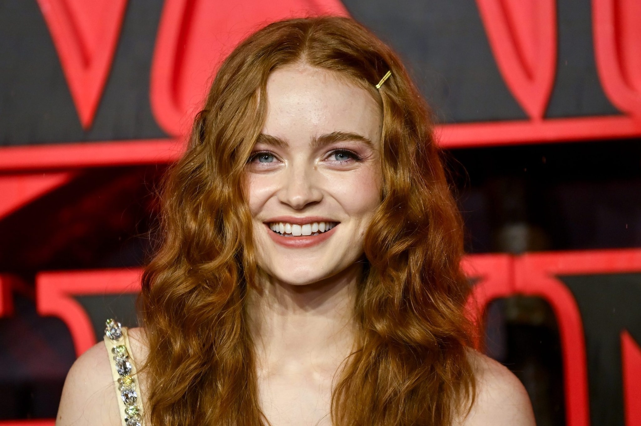 Sadie Sink, Max in Stranger Things: "Ho dato il mio primo bacio sul set della serie, è stato imbarazzante"