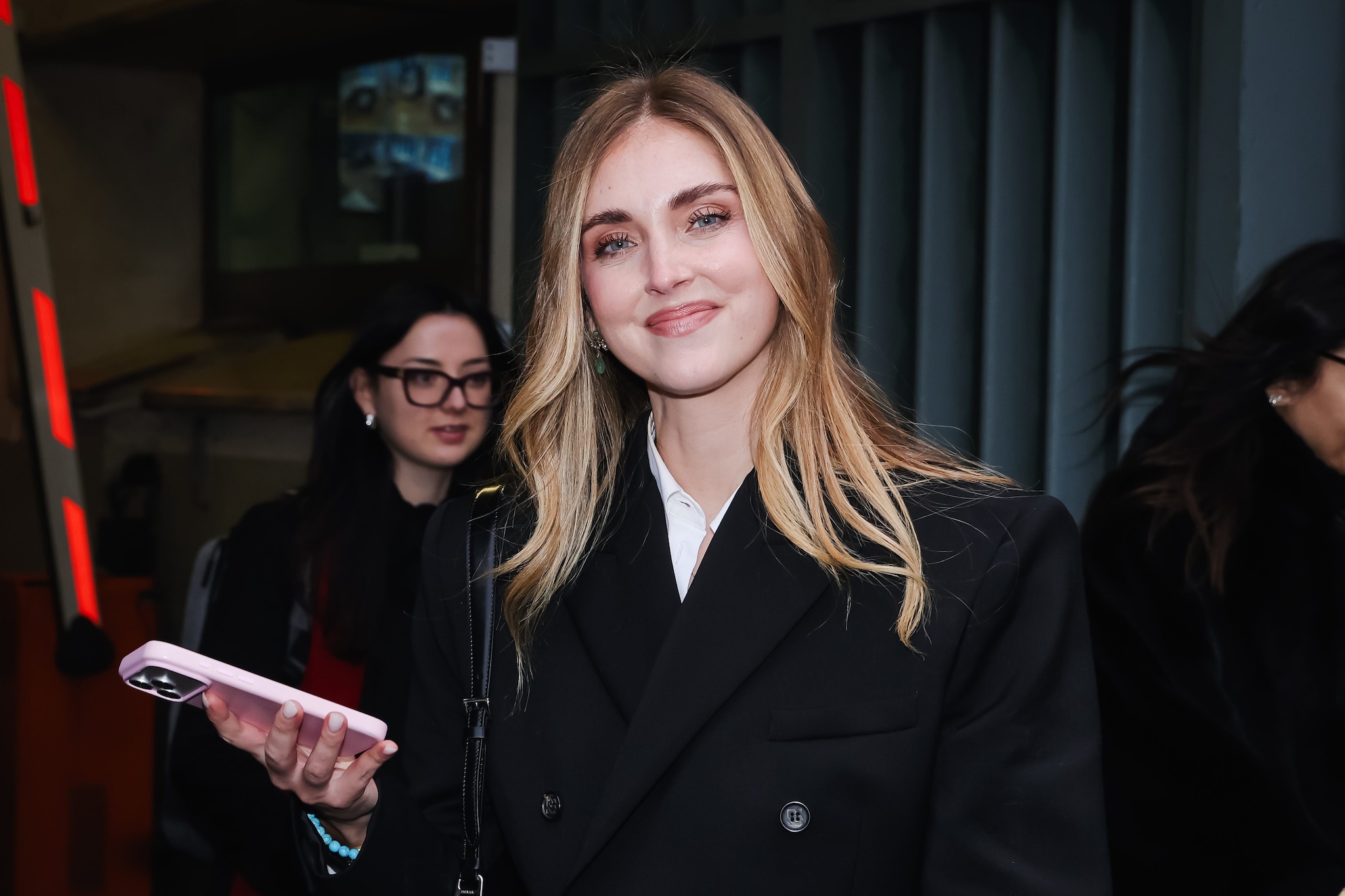 "Chiara Ferragni ospite a Verissimo, ma dà buca all'ultimo": l'indiscrezione sul ritorno in tv dopo la sentenza