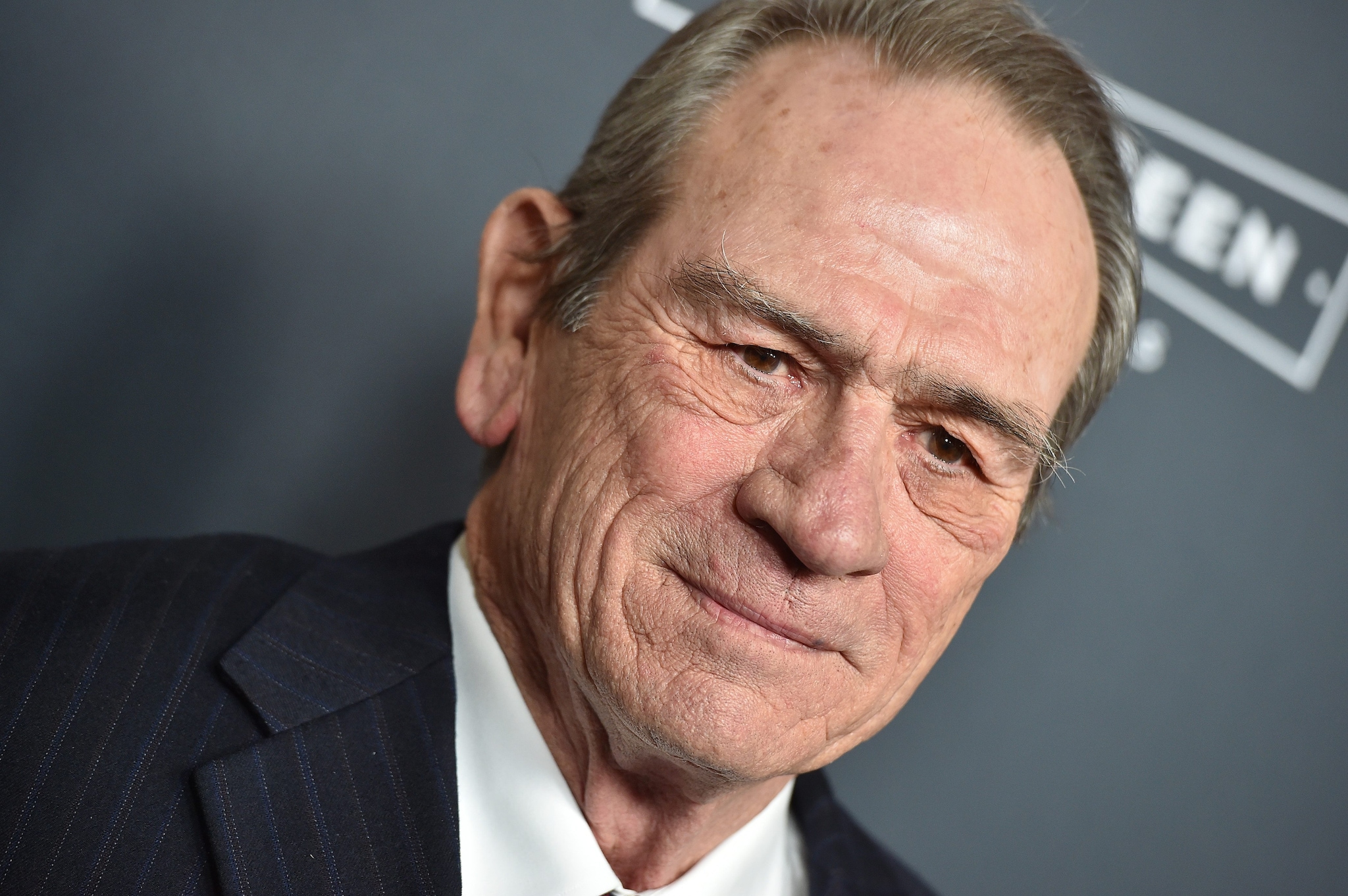 Tommy Lee Jones rompe il silenzio sulla morte della figlia: "Chiediamo privacy in questo momento difficile"