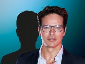 Gabriel Garko paparazzato con il marito Giorgio: le prime foto di coppia con le fedi in bella vista