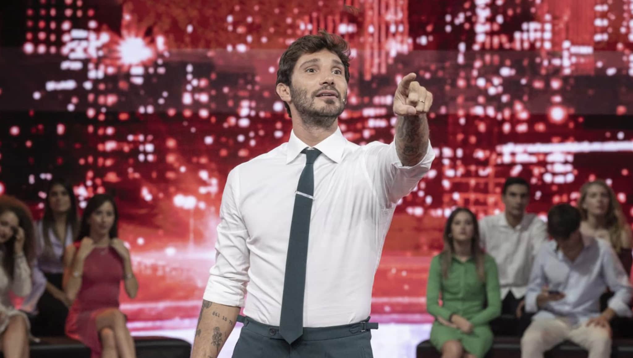 Stefano De Martino a Stasera tutto è possibile.