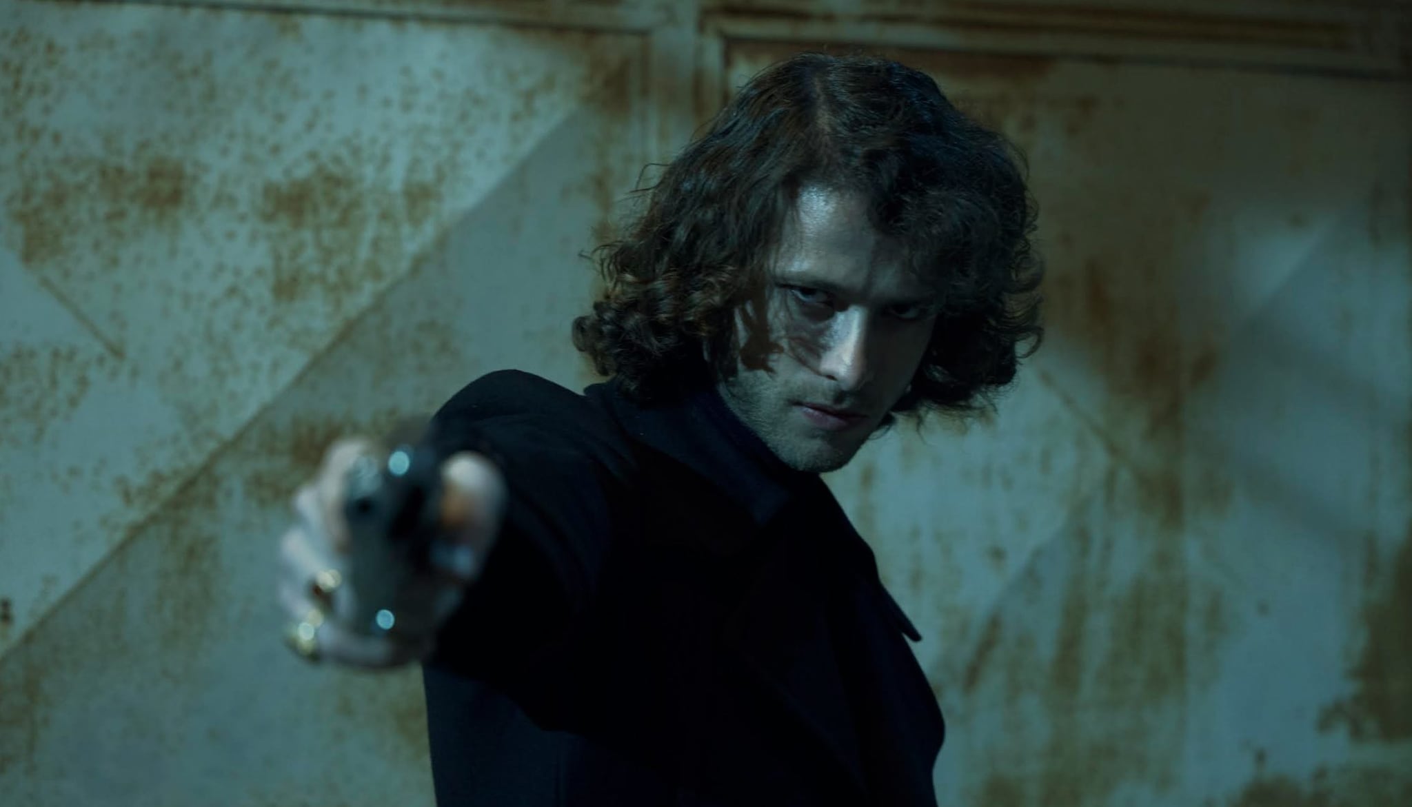 Francesco Pellegrino è Angelo ’a Sirena (ph: Ghidelli).&nbsp;