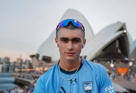 Achille Costacurta lascia il ritiro spirituale in India: "Non ho resistito, ogni giorno 13 ore di meditazione"