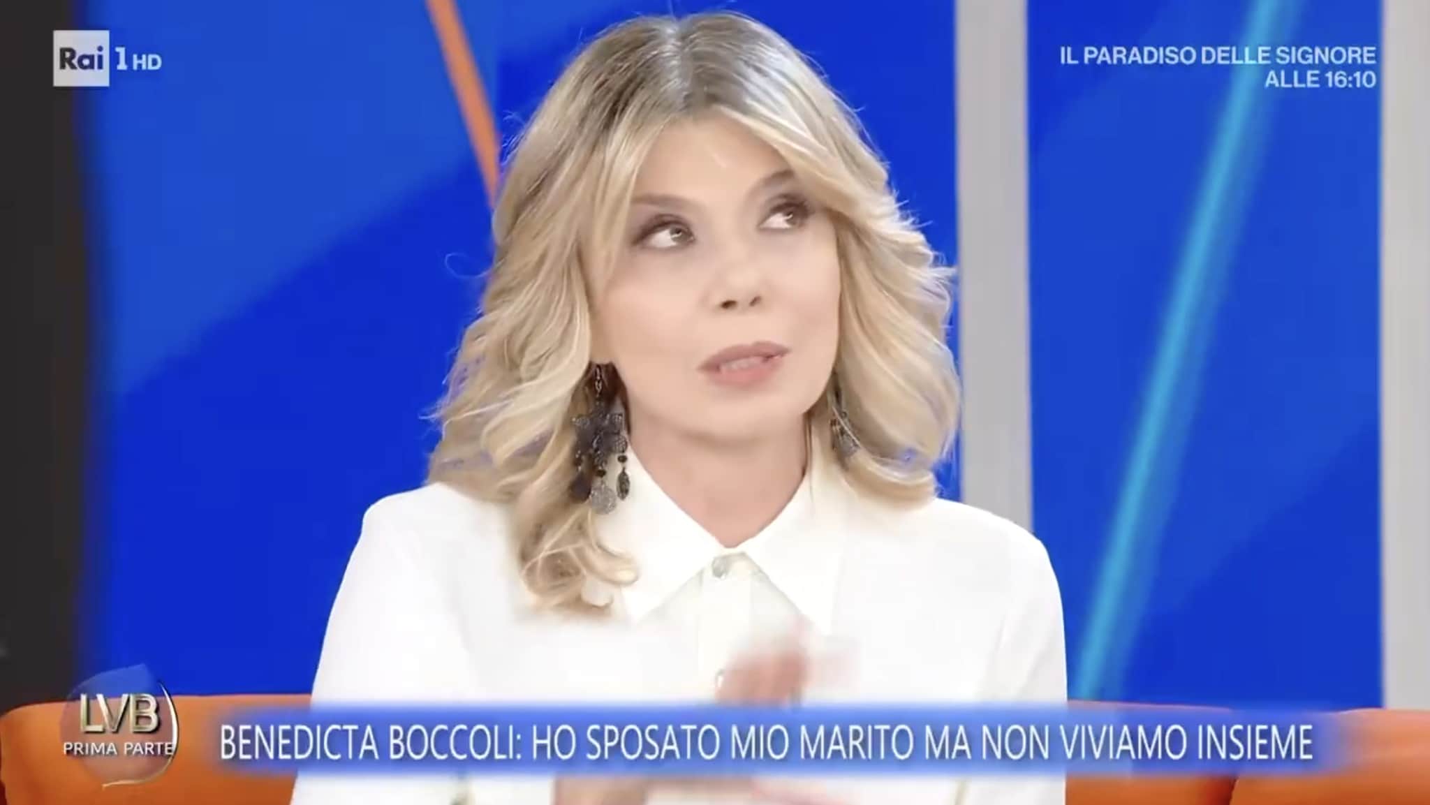 Benedicta Boccoli e il segreto del matrimonio con Maurizio Micheli: "Sposati ma ognuno a casa sua"