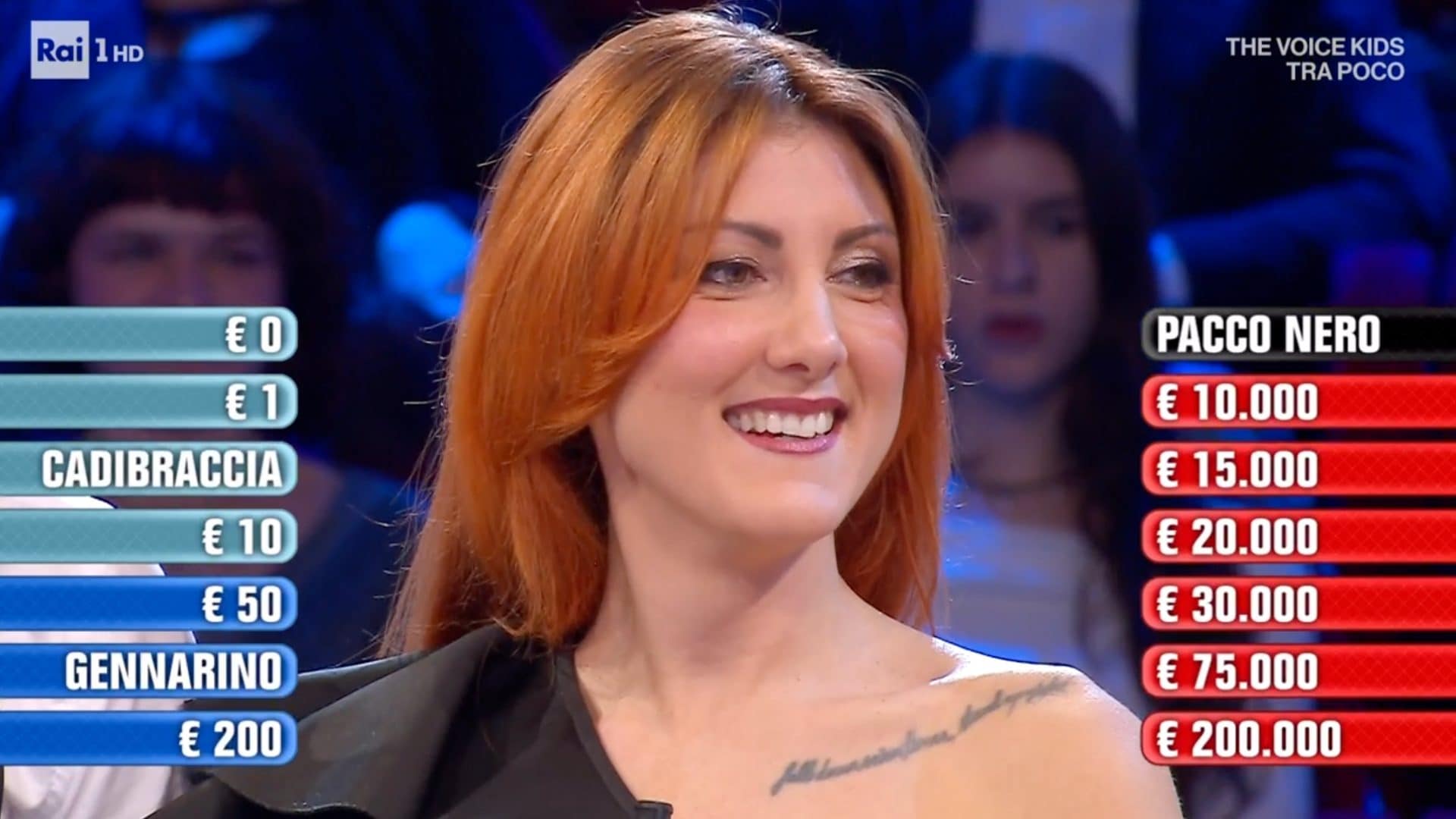 Affari tuoi, la partita di Johara è un disastro: rifiuta 22mila euro poi il colpo di scena finale con il pacco nero