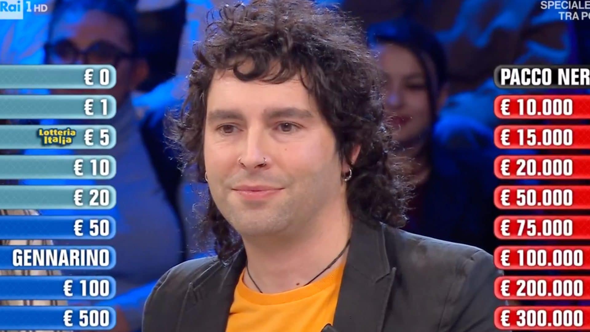 Affari tuoi del 3 gennaio, Michele sbaglia tutto e l'offerta del Dottore precipita: come è finita per l'operaio