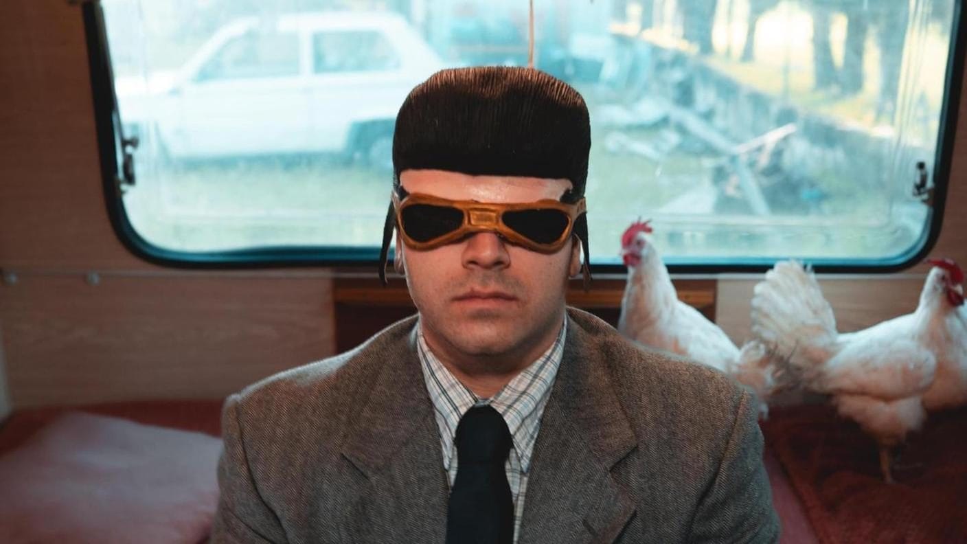 Dopo Andrea Pucci nel mirino Tony Pitony: "Nei suoi testi c'è sessismo e predominanza fallica"