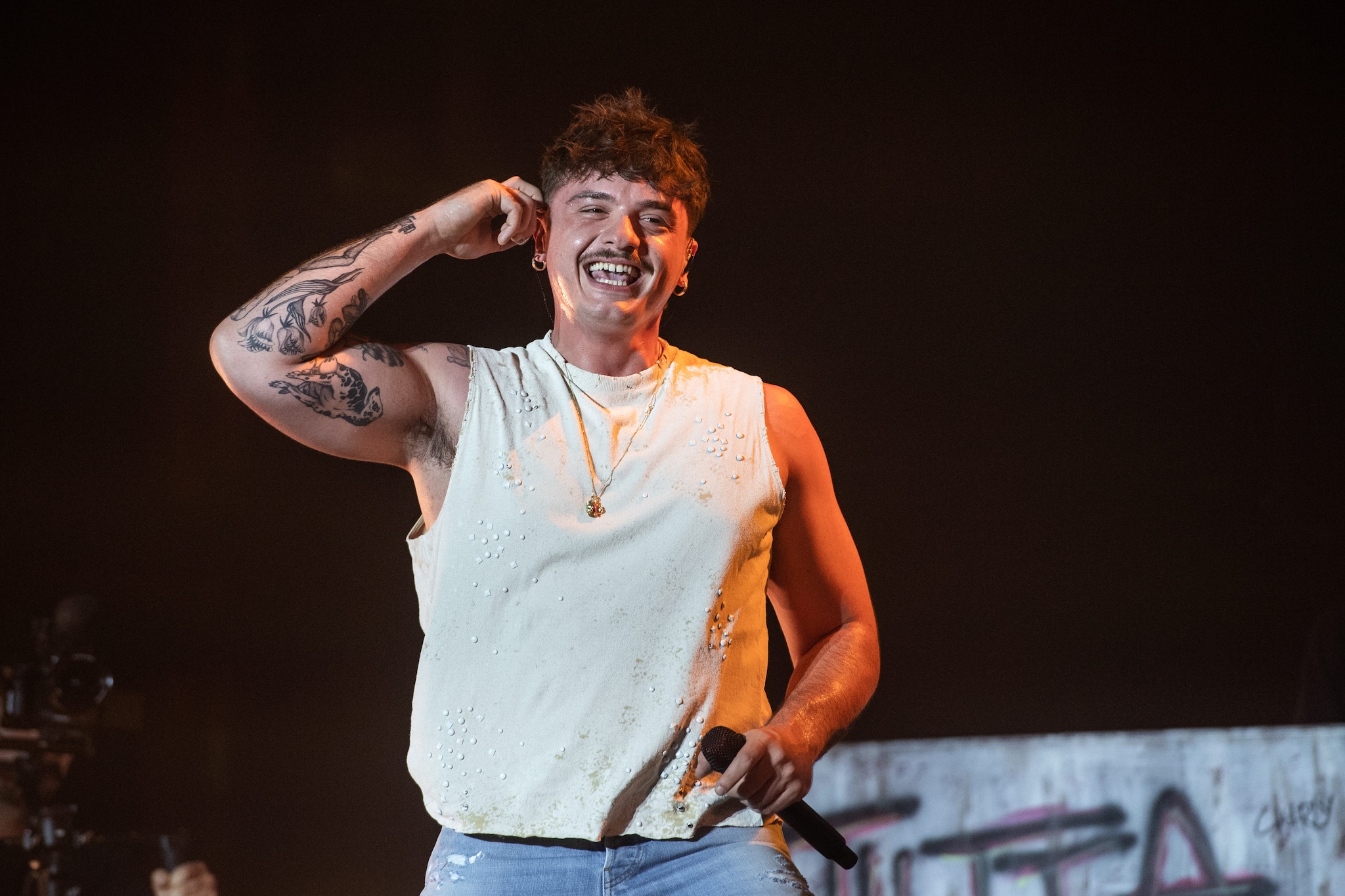 Olly ospite a Sanremo 2026: sarà all'Ariston nella prima serata dopo la vittoria con Balorda Nostalgia