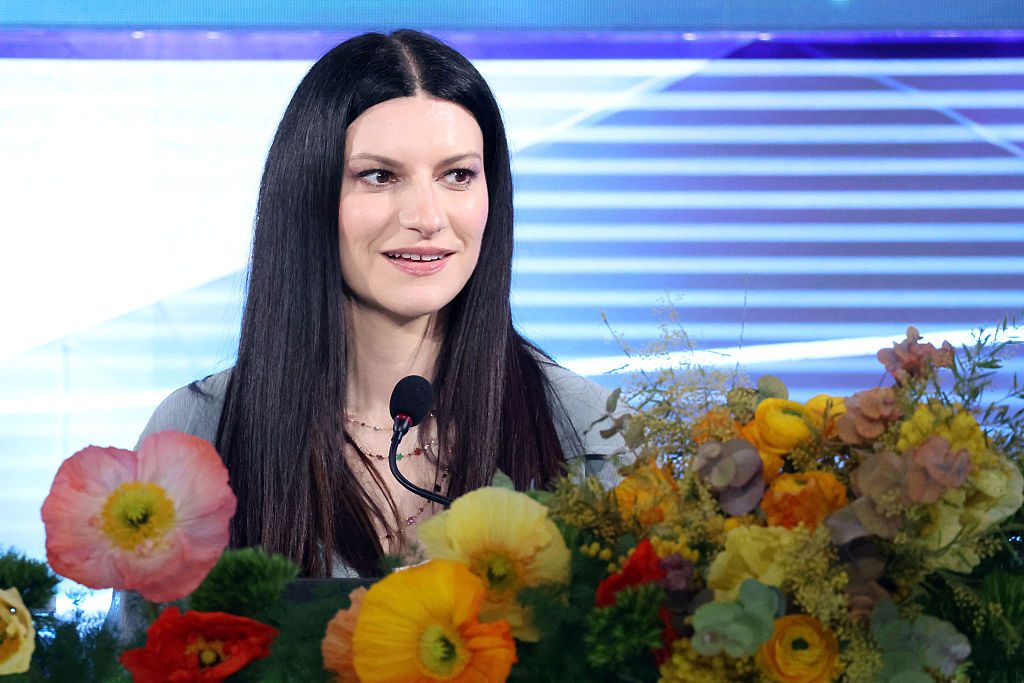 Laura Pausini: "Non penso si sia rotto un patto con il pubblico. Fanno notizia solo i commenti negativi"