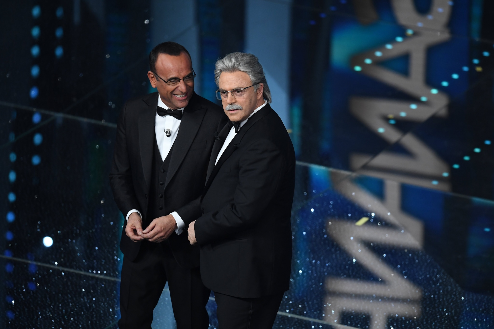 Carlo Conti e Maurizio Crozza a Sanremo nel 2017