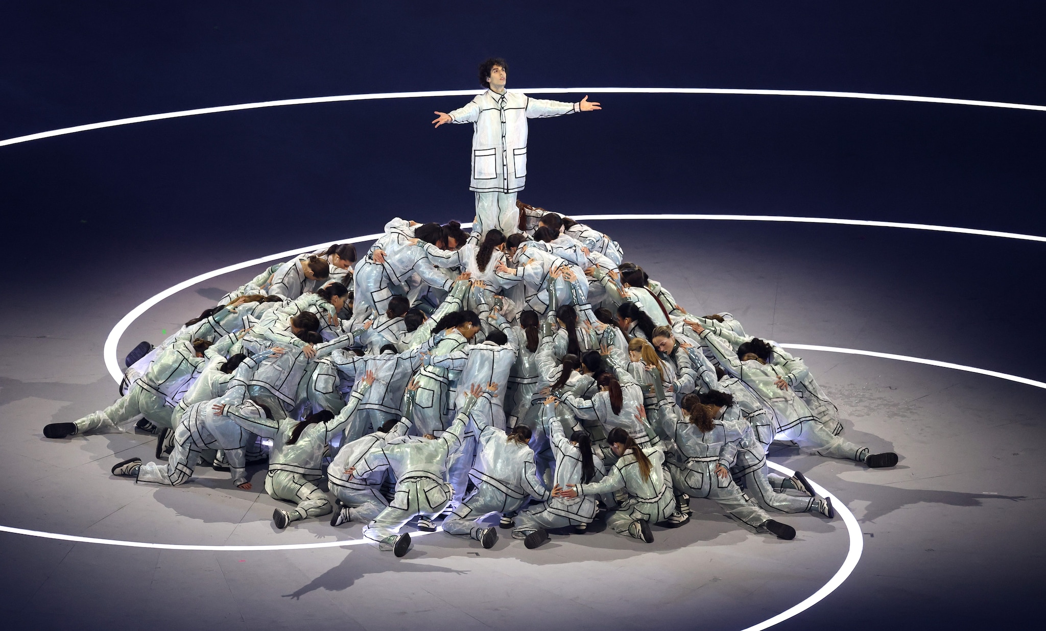 La performance di Ghali alle Olimpiadi