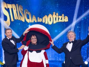 Ascolti tv 12 febbraio: chi ha vinto tra Don Matteo 15 e Striscia La Notizia, i dati di De Martino contro Scotti