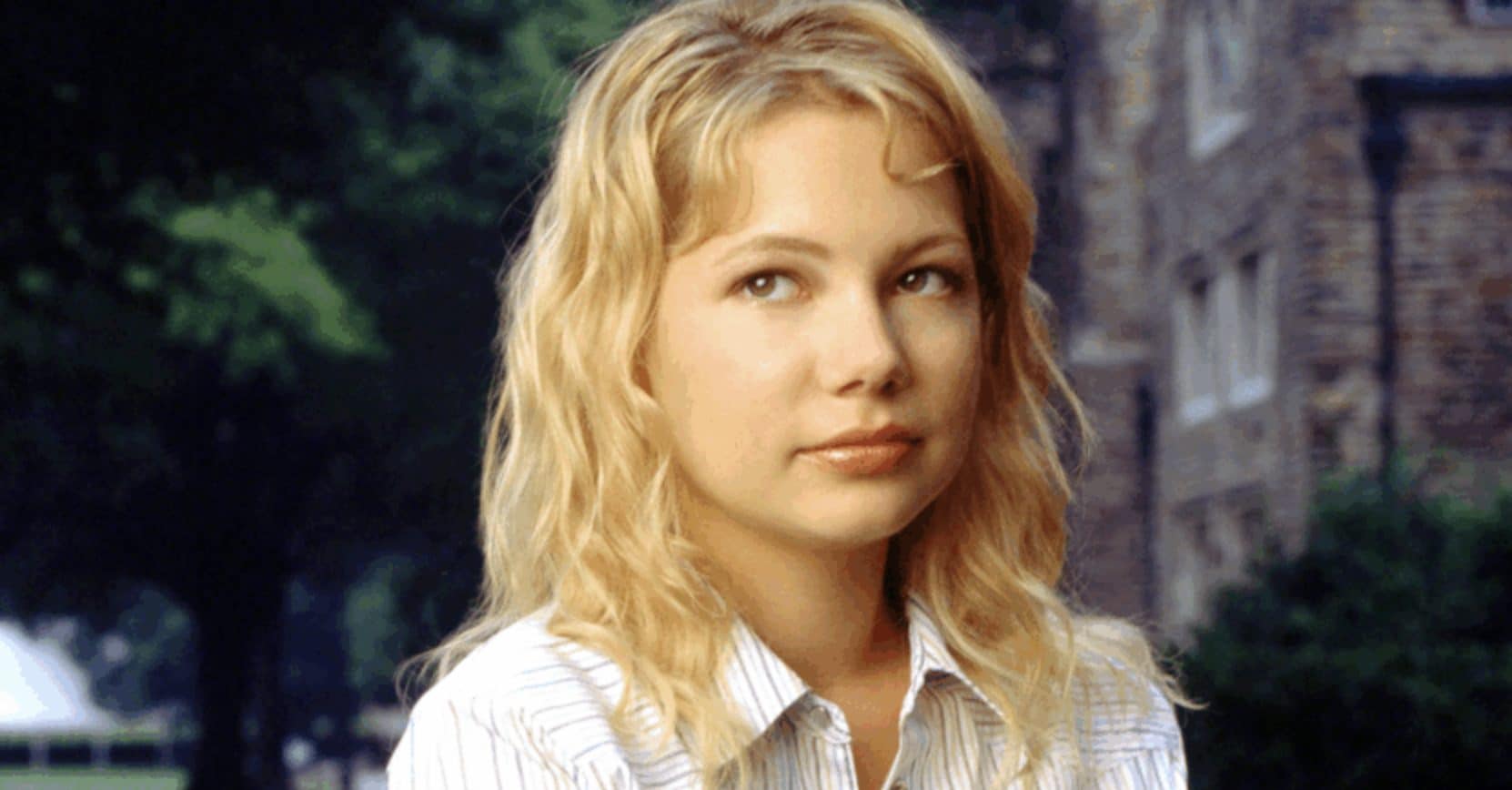 Michelle Williams nei panni di Jen Lindley