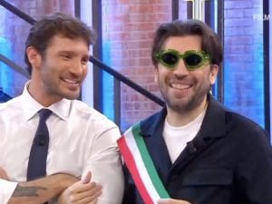 Herbert Ballerina sull’amicizia con Stefano De Martino: “Mi chiamò per Bar Stella, a Milano è sbocciato l’amore”