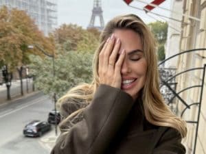 Ilary Blasi sposa Bastian Muller, la proposta di matrimonio a Parigi: “My forever Valentine”