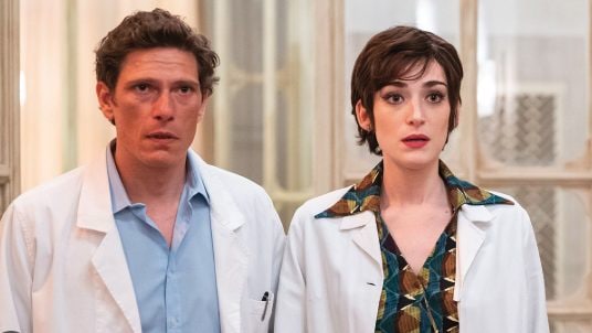 Ascolti tv 16 febbraio: chi ha vinto tra Cuori 3 e Taratata, Stefano De Martino supera Gerry Scotti