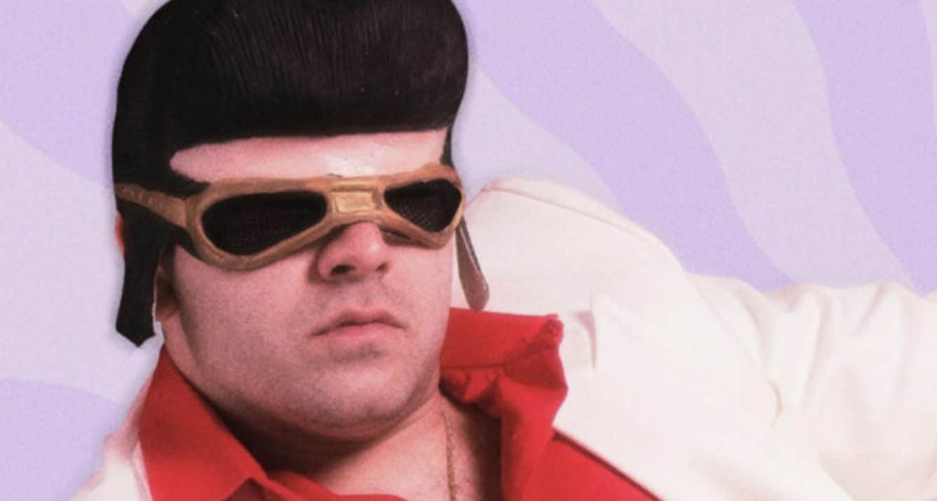 Chi è Tony Pitony a Sanremo 2026: da “Culo” a Frank Sinatra, il blitz che non abbiamo visto arrivare