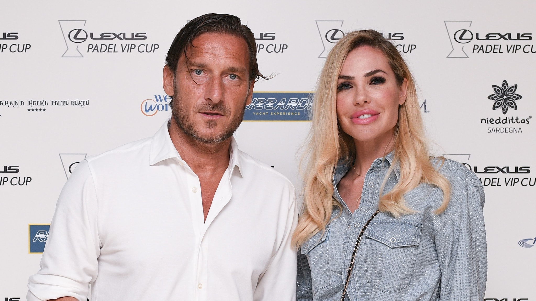 Divorzio Totti-Blasi, l’ex capitano chiede il taglio del mantenimento ai figli: "Chanel e Cristian sono autonomi"