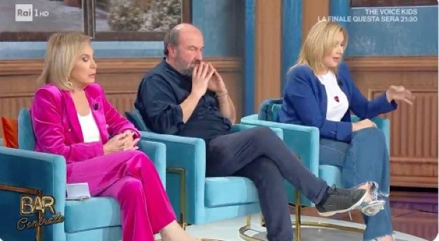 Serena Bortone infastidita da Rosanna Lambertucci: "La smetti di interrompermi? Te ne prego"