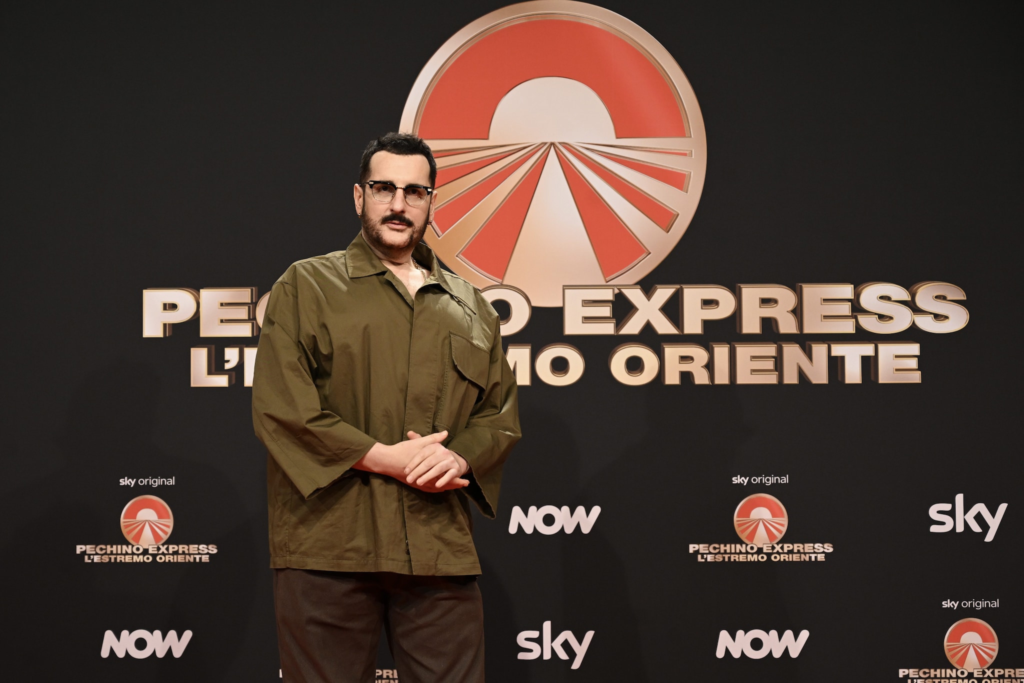 Costantino della Gherardesca conduce Pechino Express 2026