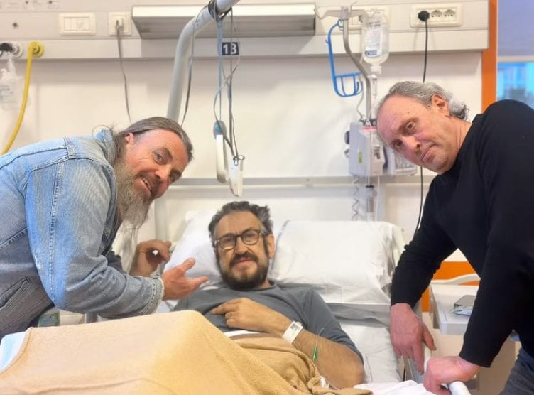 Marco Giallini operato al femore dopo l'incidente: "Un cane gli è saltato addosso"