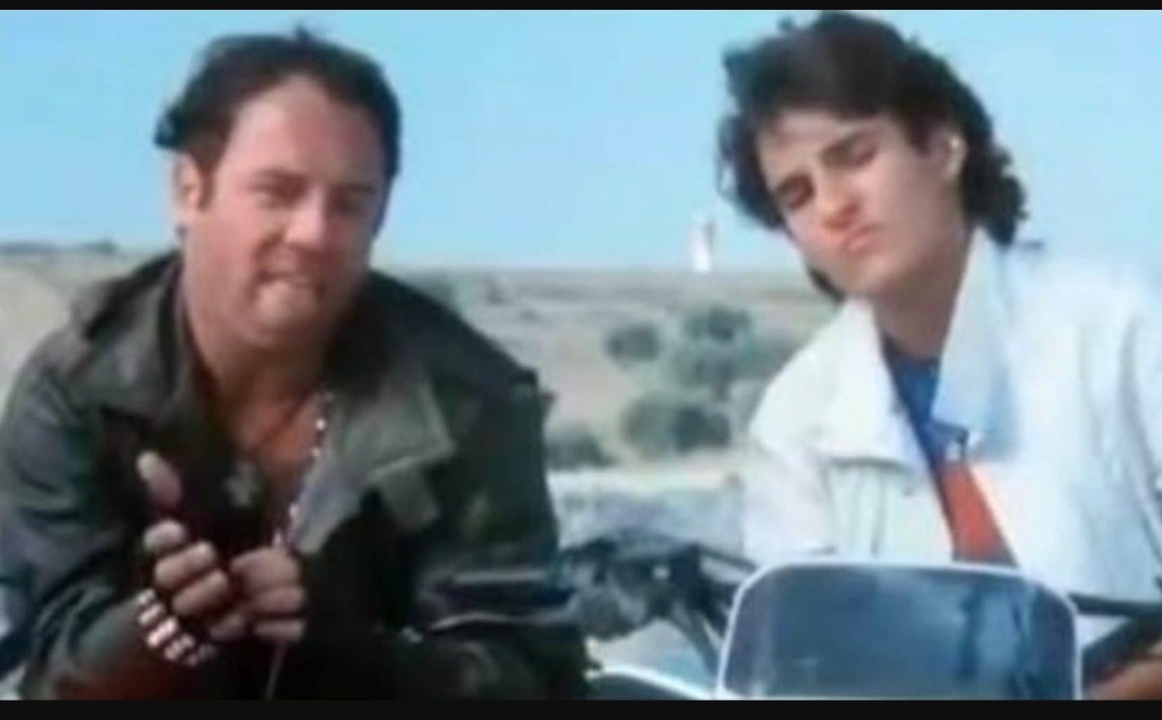 Carlo Verdone celebra Sal Da Vinci: "Nel 1985 eri un ragazzetto, oggi Troppo Forte sei tu"