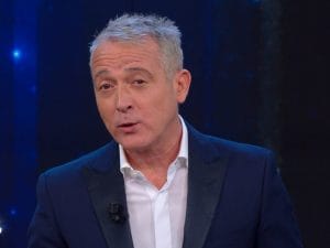 L’omaggio a Gino Paoli di Pierluigi Diaco sparisce in una domenica sera qualunque