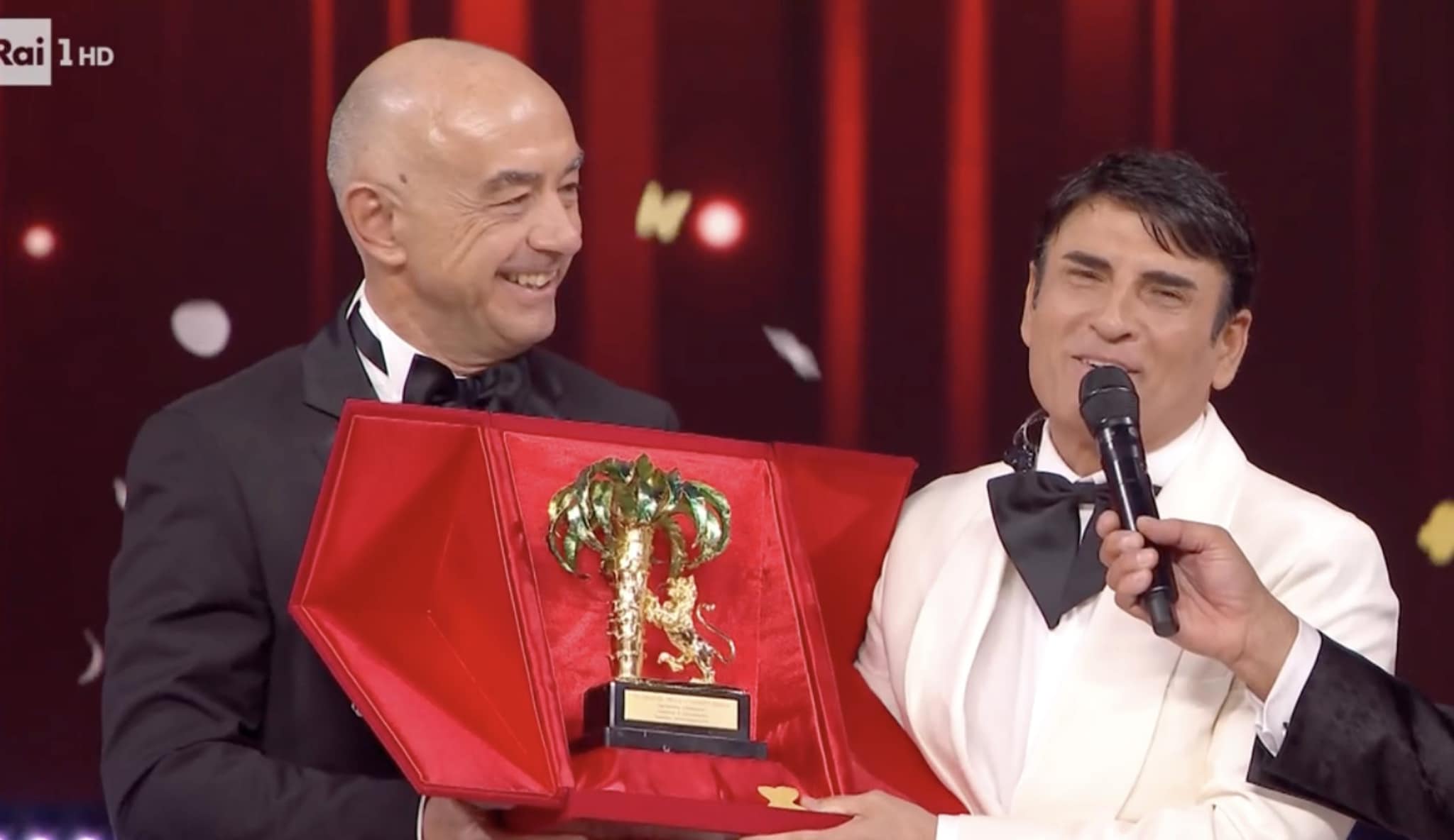 Sal Da Vinci vince Sanremo 2026 con "Per sempre sì": trionfo napoletano 38 anni dopo Massimo Ranieri