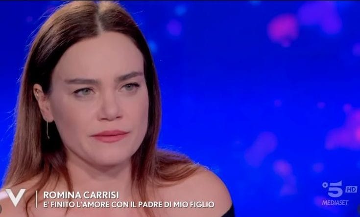 Romina Carrisi annuncia la rottura con il padre di suo figlio: "Non lo amo più come prima, troppo incompatibili"