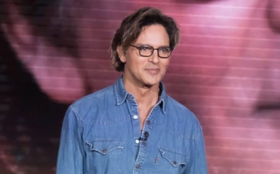 Gabriel Garko ha subito dodici interventi in un anno e mezzo, l'attore racconta cosa gli è successo