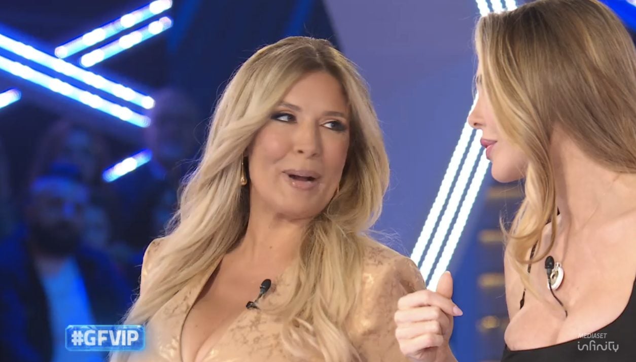 Grande Fratello Vip, le frecciatine tra Selvaggia Lucarelli e Ilary Blasi: "Li conosco bene i tuoi caffè"