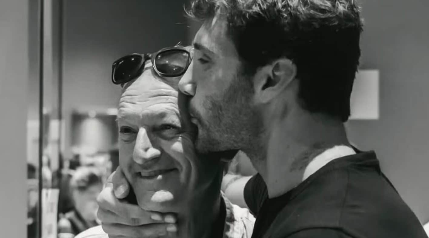 Stefano De Martino nel giorno della Festa del Papà celebra il padre morto a 61 anni