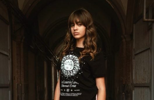 Chi è Virginia Bocelli, l’attrice che interpreta Stella in Mare Fuori è la figlia di Andrea Bocelli