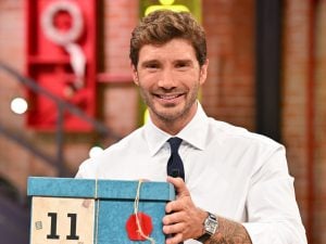 Affari tuoi non va in onda stasera, cambia la programmazione di Rai1 di giovedì 26 marzo