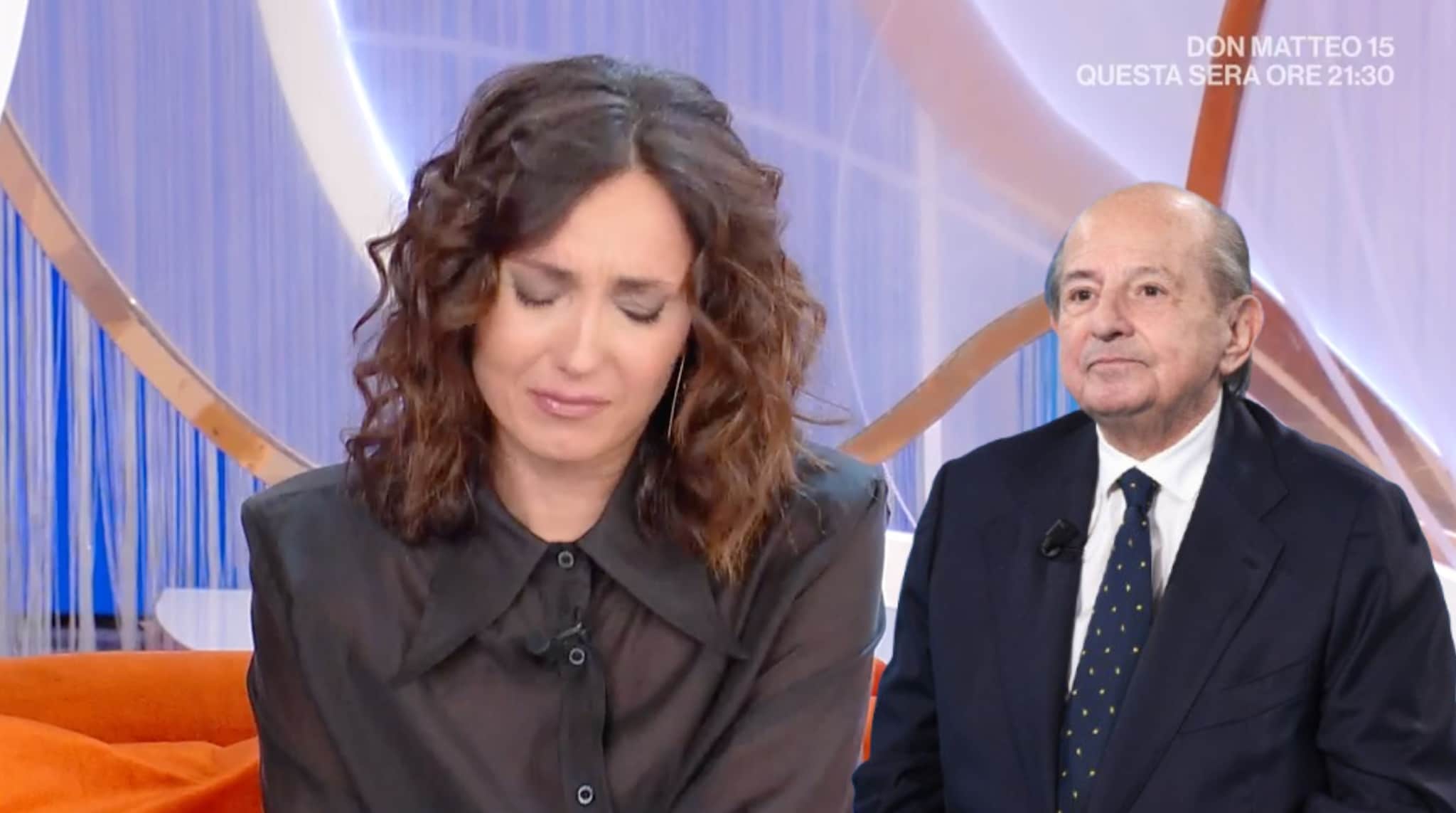 Caterina Balivo piange in tv ricordando Enrica Bonaccorti, Giancarlo Magalli: "Era un'amica vera"