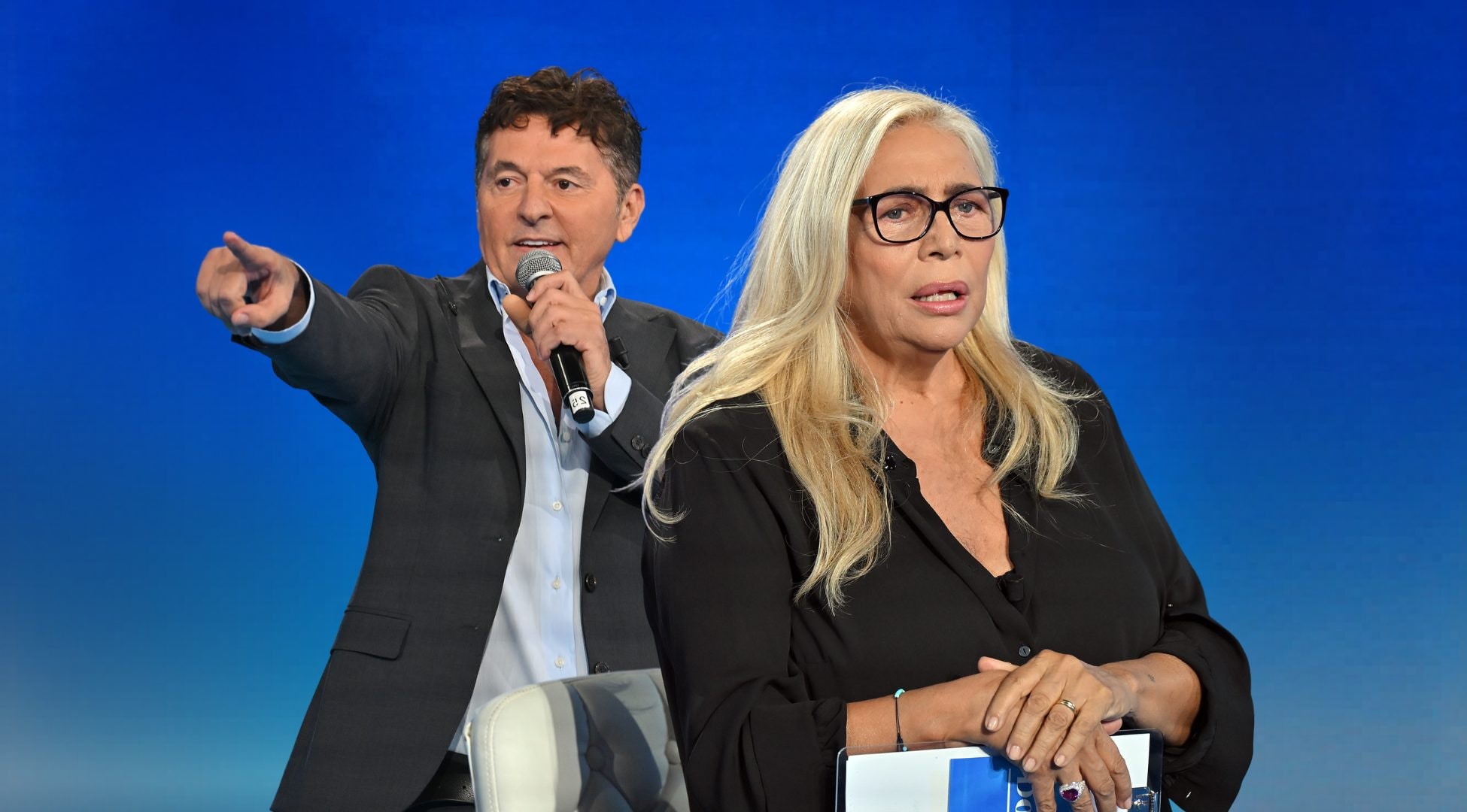 Mara Venier: "Non ho mai detto o Mammucari o me a Domenica In. Ma quando ho un ospite, Teo non entra più"