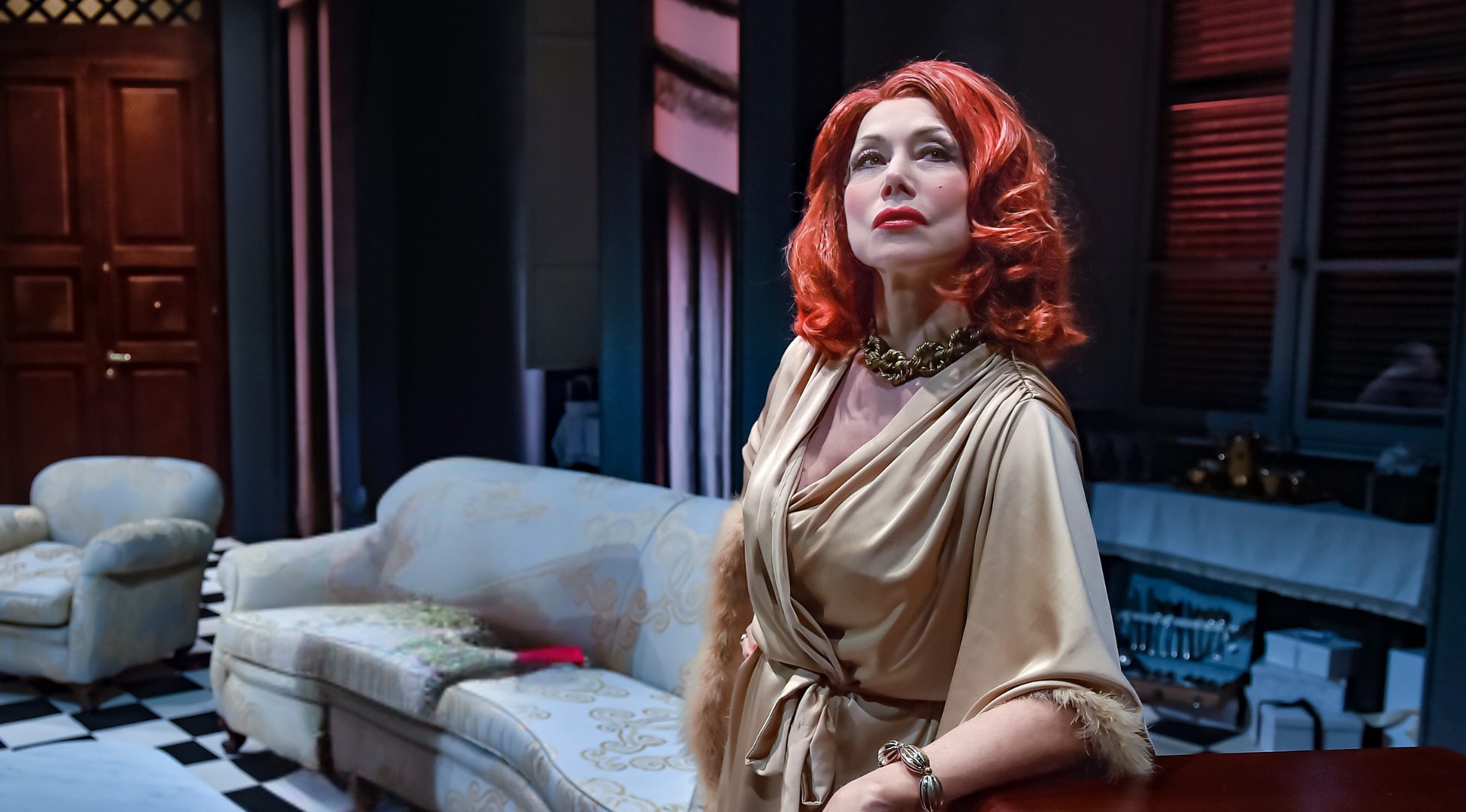 Nancy Brilli: "Sono cattiva ma solo a teatro" e su Selvaggia al GF: "Era la giornalista più ricca d'Italia, ora anche di più"