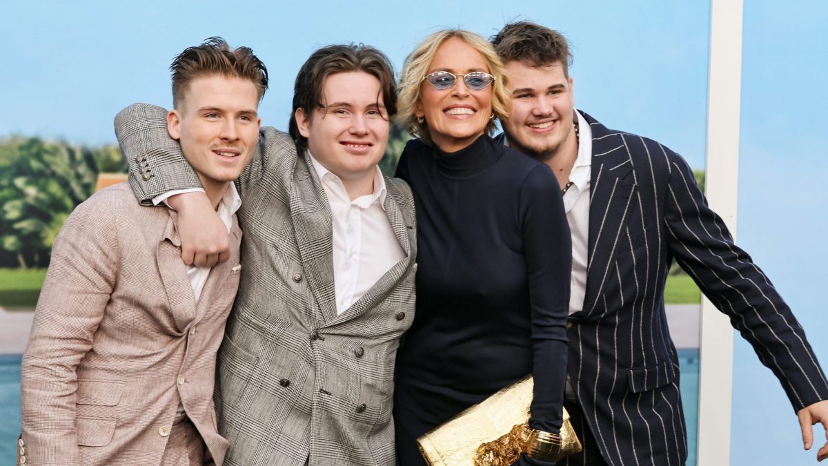 Sharon Stone con i figli adottivi Roan, Laird e Quinn