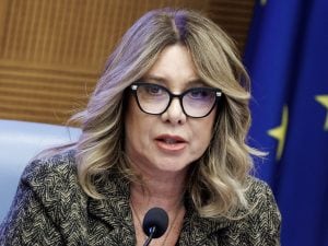 Gaia Tortora: “Vittima di attacchi violenti dopo la vittoria del No. Portobello unica serie degna su mio padre”