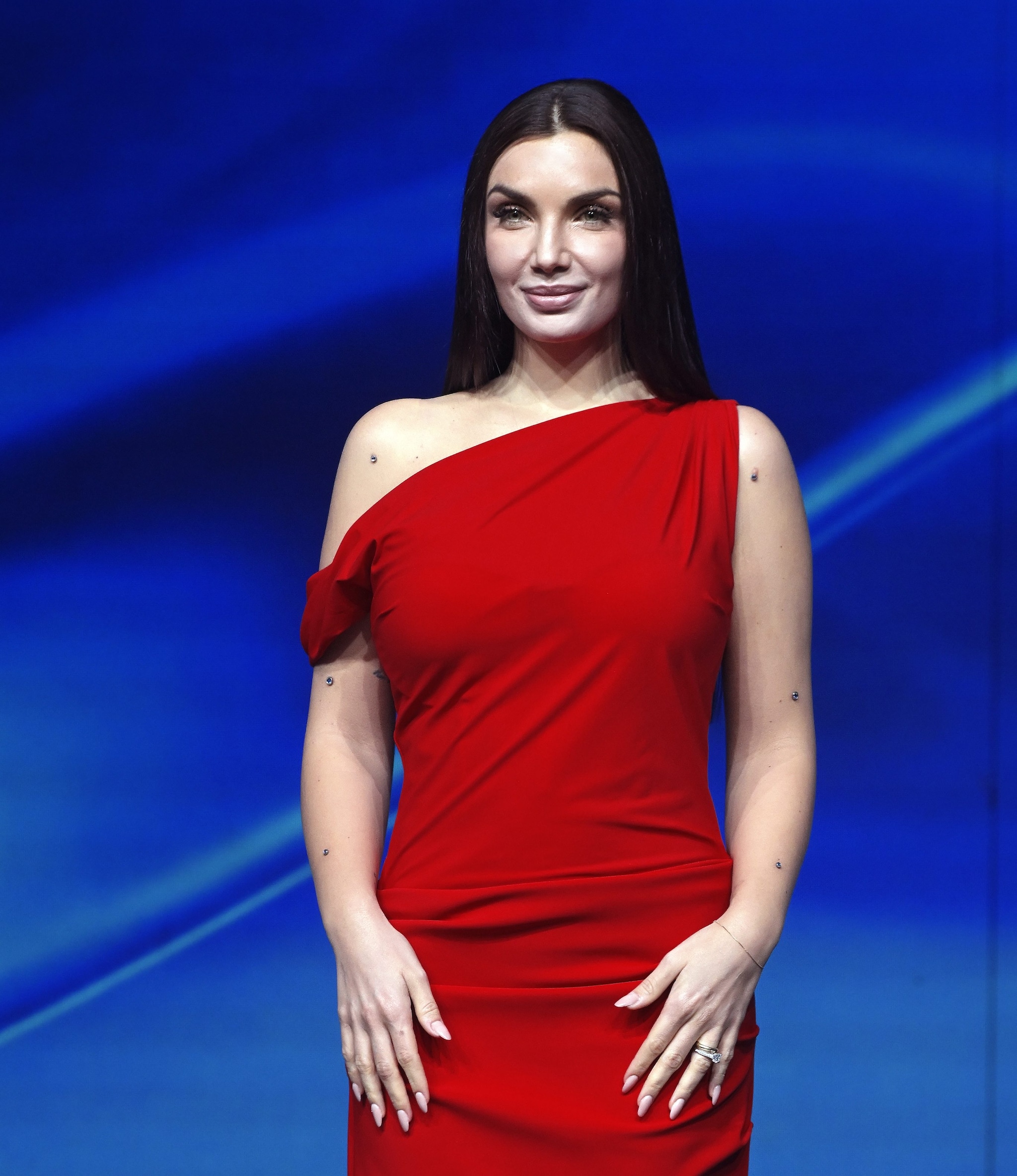 I microdermal di Elettra Lamborghini