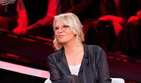 Serale Amici 25, anticipazioni sesta puntata 25 aprile: chi è stato eliminato, ospiti e giudici