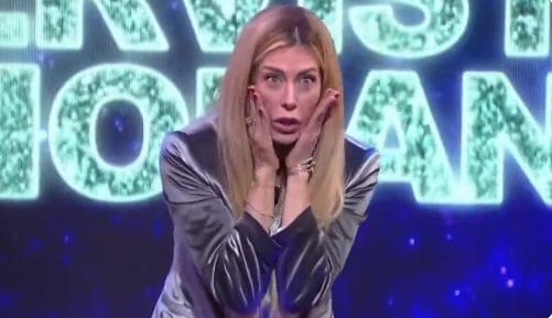 Paola Caruso furiosa al GF Vip, la lite con Antonella Elia e lo sfogo: "Non è più un gioco, è cattiveria"