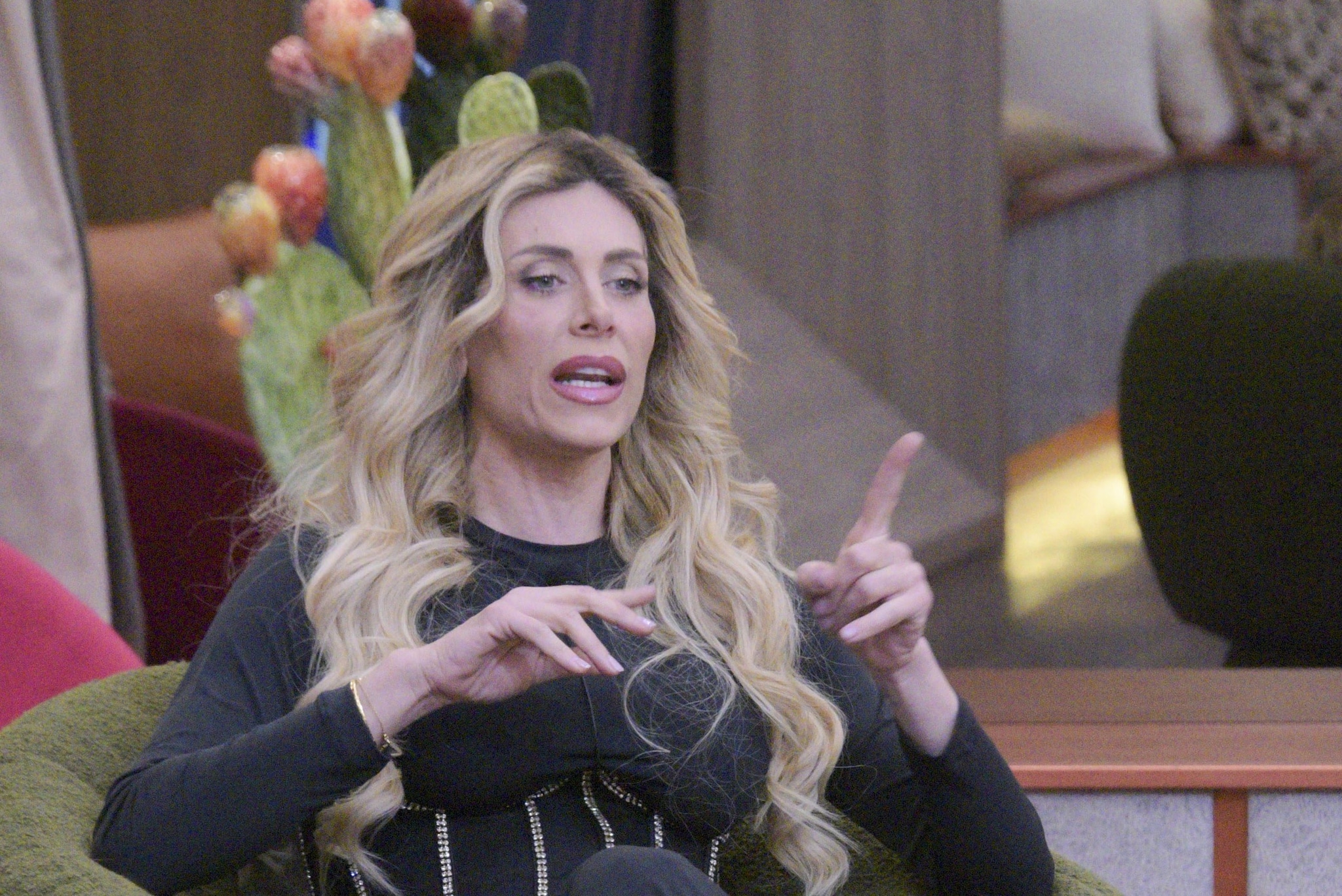 Grande Fratello Vip 28 aprile: Paola Caruso eliminata, chi è al televoto per la finale