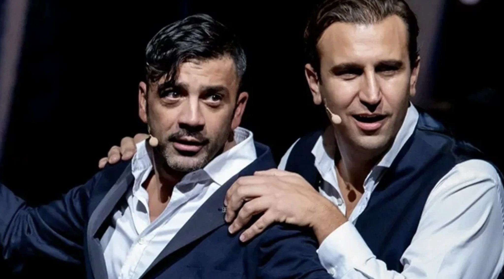 Pio e Amedeo stasera su Canale 5 con Stanno tutti invitati