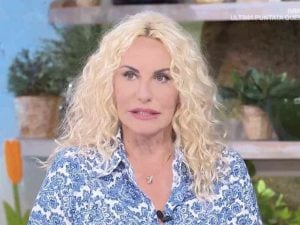Antonella Clerici si sfoga in diretta: “Sempre onesta col pubblico, sono adirata”
