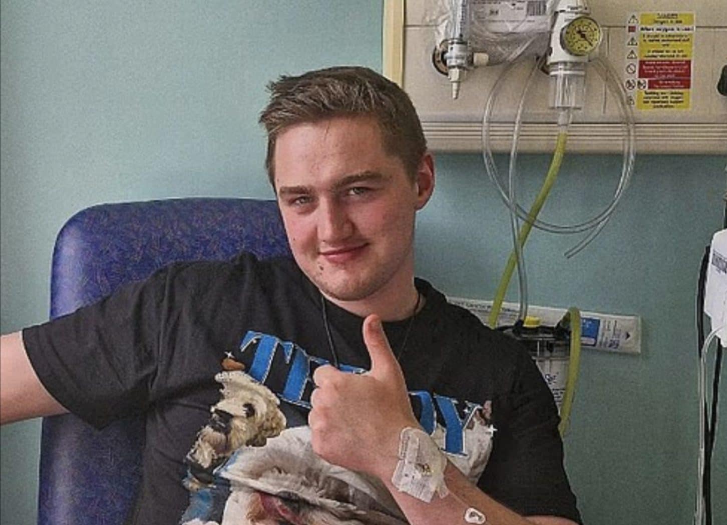 Morto a soli 28 anni l'attore Finnian Garbutt. A marzo l'ultimo messaggio: "Fasi finali della mia vita""