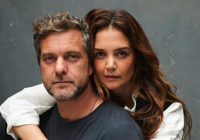 Katie Holmes ha messo "mi piace" al commento di un fan che le suggeriva di tornare con Joshua Jackson