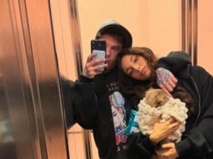 “Fedez conferma la gravidanza di Giulia Honegger”: la foto pubblicata a Pasqua e le voci sul matrimonio nel 2027