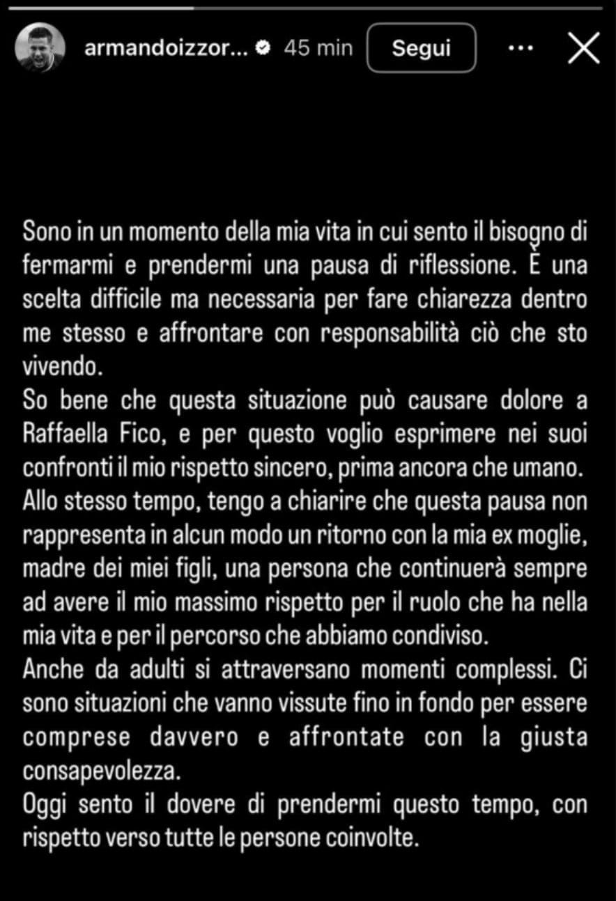La storia Instagram di Armando Izzo.